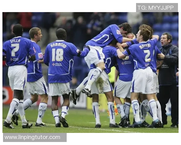 沃特福德与莱切城激战正酣谁能在英超赛场上笑到最后